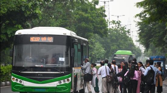 500 electric city buses will soon be operational across Noida, Greater Noida, and the Yamuna Expressway region NOIDA: The Gautam Budh Nagar’s three industrial bodies -- Noida, Greater Noida, and the Yamuna Expressway Industrial Development Authority -- have initiated the process to set up a special purpose vehicle (SPV) (a new company) for operating the city bus service in the district.