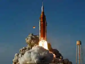 Astronauts on a Moon mission are facing familiar challenges like email glitches and toilet troubles. They are also enjoying the unique experience of space