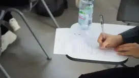 <h4 class=
