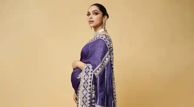 8 iconic sari looks of Deepika Padukone