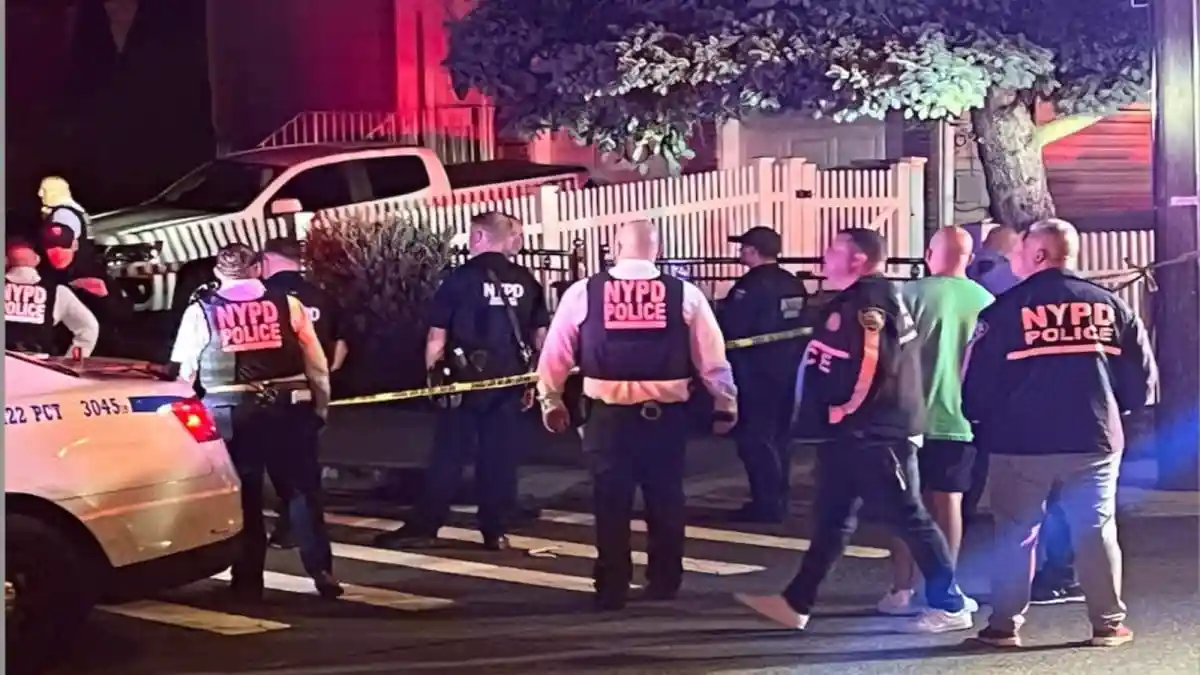 A 45-year-old New York City Sanitation Department worker was brutally killed and decapitated inside a Staten Island home on Monday in what NYPD police describe as a shocking domestic attack involving his girlfriend's teenage son. Police rushed to a residence on Cary Avenue in West Brighton shortly after 4:20 p.m. following a distressing 911 call reporting a stabbing. Upon arrival, officers found the 45-year-old victim dead in the bathroom, his head severed from his body. A knife was still lodged in his neck, according to police sources.A 45-year-old New York City Sanitation Department worker was brutally killed and decapitated inside a Staten Island home on Monday in what NYPD police describe as a shocking domestic attack involving his girlfriend's teenage son.Police rushed to a residence on Cary Avenue in West Brighton shortly after 4:20 p.m. following a distressing 911 call reporting a stabbing. Upon arrival, officers found the 45-year-old victim dead in the bathroom, his head severed from his body. A knife was still lodged in his neck, according to police sources.
