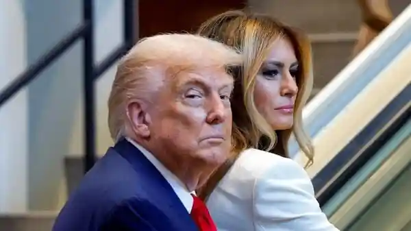 A brief escalator malfunction at the United Nations on Tuesday morning involving President Donald Trump and First Lady Melania Trump has triggered a flurry of conspiracy theories online, despite the UN attributing the incident to a technical safety mechanism reportedly triggered by a White House videographer.