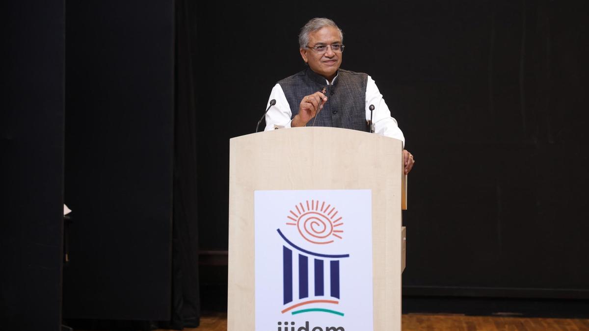 A crucial meeting of the Election Commission with its State officials is underway to discuss preparations for a pan-India rollout of the Special Intensive Revision (SIR) of electoral rolls. <strong><b>Editorial | Decisive intervention: On the Supreme Court order, the Aadhaar card</b></strong>