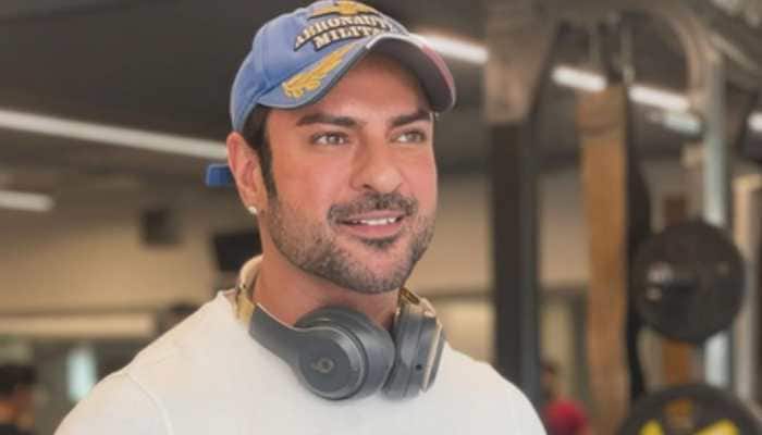 A Delhi court has granted bail to television actor Ashish Kapoor in an alleged rape case that was filed in August 2025. Mumbai: Television actor Ashish Kapoor, who was arrested on charges of allegedly raping a woman during a house party in Delhi last month, was recently granted bail by Delhi's Tis Hazari Court.