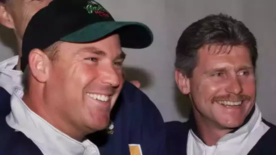 Robin Smith, who has died at the age of 62, was one of the finest players of fast bowling during an era when the England team were often viewed as a national