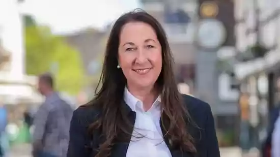 A freshly elected mayor was found injured in western Germany with multiple stab wounds and her life is in danger, a security source told Reuters on Tuesday. Bild newspaper reported that Iris Stalzer, a Social Democrat who is due to take office in November after being elected mayor of Herdecke in the Ruhr region a week ago, had been found by her son.A freshly elected mayor was found injured in western Germany with multiple stab wounds and her life is in danger, a security source told Reuters on Tuesday.Bild newspaper reported that Iris Stalzer, a Social Democrat who is due to take office in November after being elected mayor of Herdecke in the Ruhr region a week ago, had been found by her son.A 57-year-old mother of two teenagers, Stalzer is a labour lawyer who has worked for many years in the local politics of Herdecke, an ancient town of some 20,000.We have received news of a terrible deed in Herdecke,