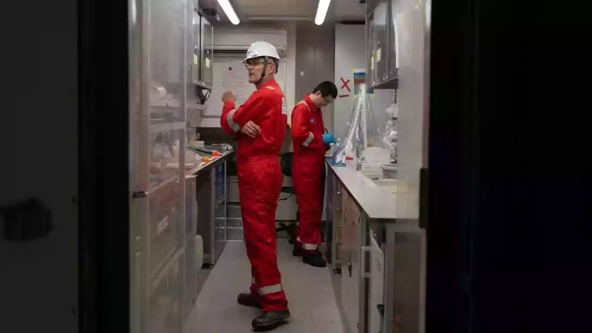 A growing number of top scientists and researchers based in the United States are leaving to take up roles in Chinese universities and research institutes, according to a report by CNN. The trend has sparked concerns over the US' long-term scientific competitiveness, especially in critical sectors like artificial intelligence, quantum computing and biotechnology.