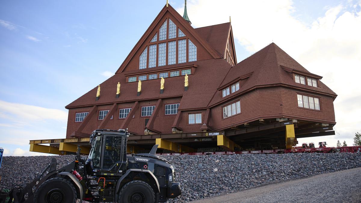 A landmark Swedish church arrived on Wednesday (August 20, 2025) at its new home after a two-day move across the Arctic town of Kiruna, in a move to allow Europe's largest underground mine to expand. The red wooden Kiruna Kyrka, which dates from 1912 and weighs 672 tonnes, completed its five-kilometre (three-miles) journey around 2:30 p.m. (1230 GMT).