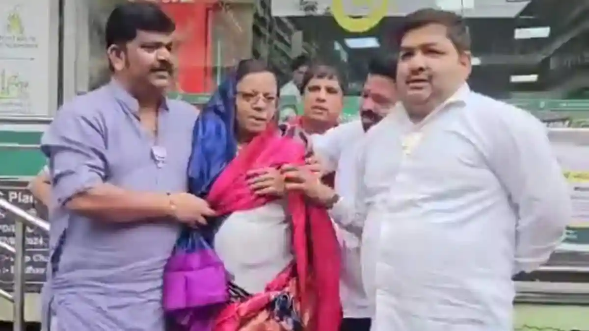 A political uproar broke out between the BJP and Congress workers in Maharashtra's Dombivali on Tuesday after a purported video of BJP workers forcibly draping a sari on a 73-year-old Congress worker surfaced on social media platforms. The issue ignited when the Congress worker, identified as Prakash “Mama