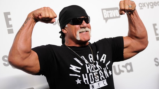 A representative for Hulk Hogan has debunked rumors surrounding his frail health, revealing the real reason behind his hospitalization Hulk Hogan is not on his deathbed, despite rumors that have been spreading this week. TMZ has confirmed that the 71-year-old wrestling icon was recently hospitalized for ongoing neck and back issues. Sources close to the WWE star assured that he is doing fine.