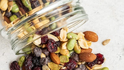 A snack box isn't just for school kids, it's a smart way for adults to eat healthy, stay energised, and satisfy cravings without reaching for junk food. Whether you're working from home, travelling, or just need a mid-day boost, the right combination of snacks can make all the difference. Here's how to put together the perfect healthy snack box, with options that are delicious, portable, and actually good for you.