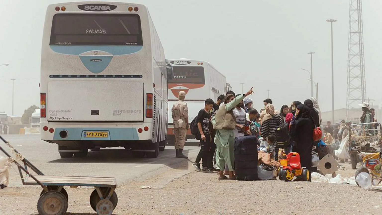 A traffic accident in western Afghanistan has killed 73 people, including 17 children, most of whom were on a bus carrying Afghan migrants deported from Iran, a Taliban official confirmed to BBC Pashto. The bus, en route to Kabul, caught fire on Tuesday night after colliding with a truck and motorcycle in Herat province, said Ahmadullah Mottaqi, the Taliban's director of information and culture in Herat.