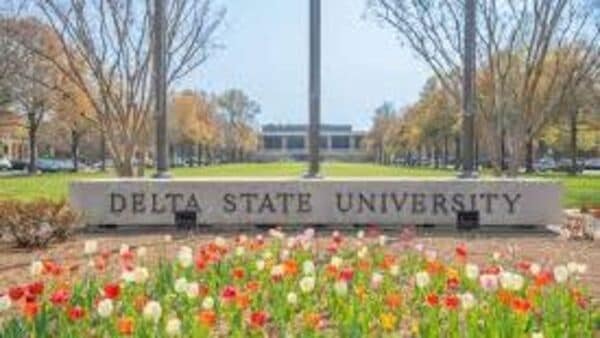 A tragic incident has shaken the Delta State University community after the body of a 21-year-old student was discovered on campus early Monday morning. The university has since confirmed the victim as Demartravion “Trey” Reed, a student from Grenada, Mississippi.