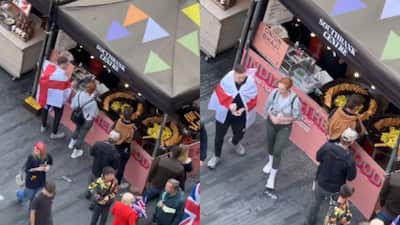 A video from a recently held far-right protest in London has gone viral, drawing widespread attention for an unexpected moment: anti-immigration demonstrators buying a traditional Indian snack, onion bhaji. The clip, recorded during the “Unite the Kingdom