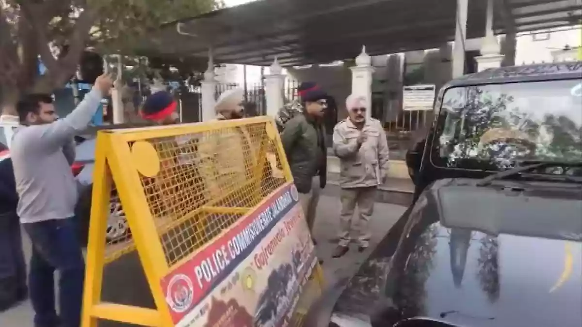Aam Aadmi Party (AA) leader Satvinder Pal Singh alias Lucky Oberoi was allegedly shot dead by two unidentified assailants in Punjab's Jalandhar on Friday