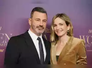 ABC signs Jimmy Kimmel to a one-year contract extension