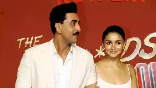 Actor Alia Bhatt has revealed that her biggest personal troll lives at home—her husband, Ranbir Kapoor. She admitted that he loves playfully teasing her more than anyone else. Alia got candid about her bond with her husband Ranbir when she joined Twinkle Khanna and Kajol on an episode of their talk show Two Much With Kajol and Twinkle. Alia came as a guest with actor Varun Dhawan.