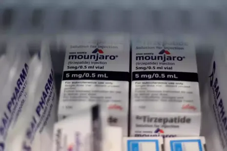 The calls come thick and fast to Mumbai-based diabetologist Rahul Baxi - but not just from patients struggling to control blood sugar. Increasingly