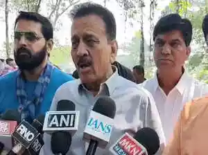 A Forest Department employee interrupted Maharashtra minister Girish Mahajan's Republic Day speech in Nashik. She questioned the omission of Dr B R Ambedkar's