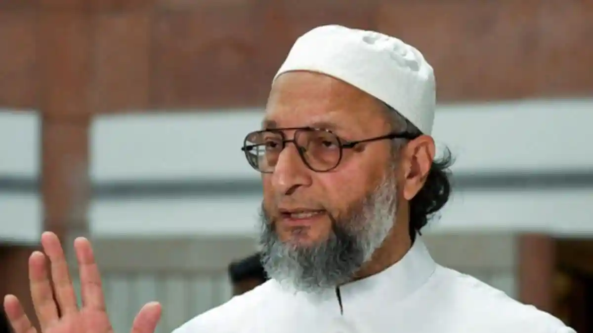 AIMIM chief Asaduddin Owaisi condemned the ongoing ‘I love mohammad' poster row. Questioning government's actions, the Hyderabad MP asked “what's illegal about it?