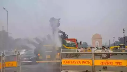 Delhi's AQI is 'Severe,' crossing 450 in Wazirpur. Despite GRAP Stage III curbs and a Supreme Court order, transport emissions and smog continue to choke the