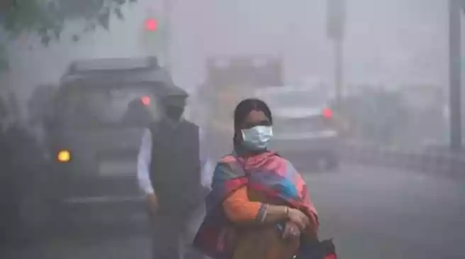 Delhi Pollution: Despite light rain on Sunday, the air quality of the national capital remained in ‘very poor' category with overall AQI recorded 318