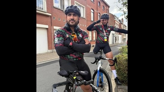 Alaa al-Dali, a construction worker in Gaza, used to be on the Palestinian national cycling team. In 2018, riding his cycle and clothed in his national team jersey, he joined a protest against Israeli forces. He was shot and had to have his right leg amputated.