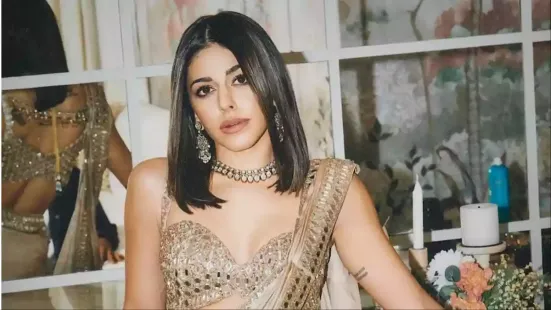 In the middle of a bright, chatter-filled kitchen, actor Alaya F joined her mother, Pooja Bedi, to cook up a breakfast that blended wellness with nostalgia