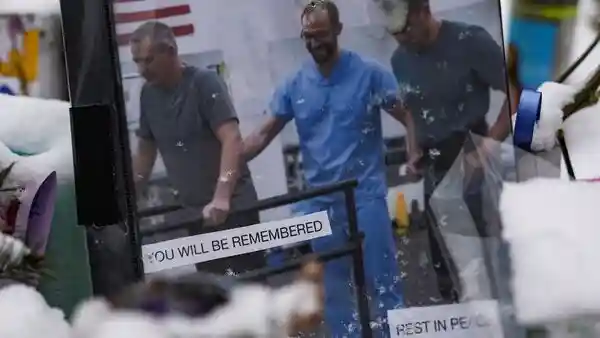 The shooters of Alex Pretti were reportedly identified as Jesus Ochoa and Raymundo Gutierrez. Jesus Ochoa and Raymundo Gutierrez are both officers with Customs