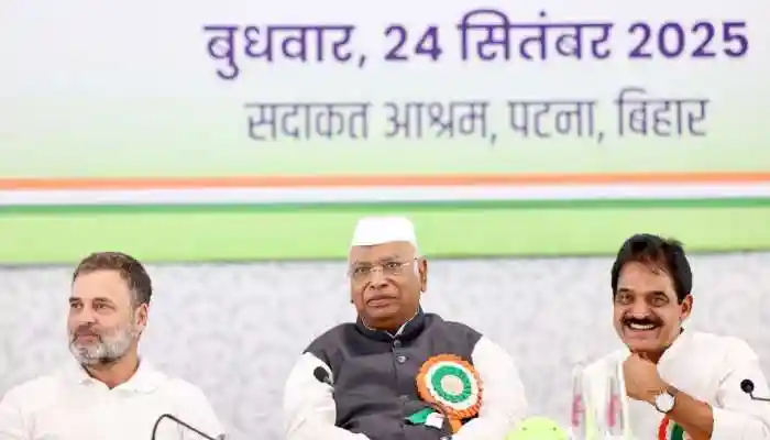 Allegations of 'vote chori' have taken center stage as the Congress holds a crucial CWC meeting in Bihar, with Rahul Gandhi and Kharge pressing the issue ahead of the assembly elections. The Congress top leadership is meeting in Patna on Wednesday for the party's first Working Committee session in Bihar since Independence.