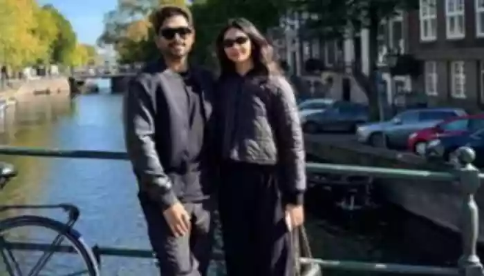 Allu Arjun shared a heartfelt birthday wish for his wife Sneha Reddy, celebrating her special day with sweet couple photos on social media. Hyderabad: Allu Arjun and Sneha Reddy are one of the most adored couples in Tollywood. As the star wife turned a year older on Monday, the 'Pushpa' actor penned an adorable birthday wish on social media for her 