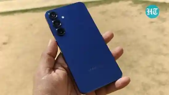 Amazon has officially commenced its awaited Diwali sale, bringing massive deals and discounts on electronics products across categories. This makes the perfect time to purchase any electronic items, from home appliances to smartphones, at a reasonable price. If you are someone who is considering a smartphone upgrade in the flagship segment, then we have got you covered. As per the Amazon listing, the Samsung Galaxy S25 5G mobile is available at a massive discounted price, alongside bank and exchange offers. Therefore, check how much you need to pay for Samsung's latest flagship mobile.Amazon has officially commenced its awaited Diwali sale, bringing massive deals and discounts on electronics products across categories. This makes the perfect time to purchase any electronic items, from home appliances to smartphones, at a reasonable price. If you are someone who is considering a smartphone upgrade in the flagship segment, then we have got you covered. As per the Amazon listing, the Samsung Galaxy S25 5G mobile is available at a massive discounted price, alongside bank and exchange offers. Therefore, check how much you need to pay for Samsung's latest flagship mobile.