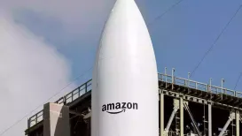 Amazon said Tuesday that it had signed a deal to buy the U.S. telecoms satellite group Globalstar to expand its own space-based internet network and compete