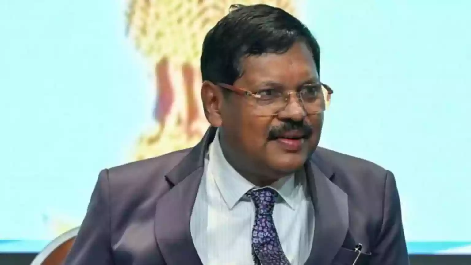 An Indian lawyer has thrown a shoe at the country's Chief Justice BR Gavai after apparently being angered by remarks the judge made about Hinduism. Rakesh Kishore launched his attack during Monday's court proceedings in Delhi in what is seen across India as a serious public insult and security breach.An Indian lawyer has thrown a shoe at the country's Chief Justice BR Gavai after apparently being angered by remarks the judge made about Hinduism.Rakesh Kishore launched his attack during Monday's court proceedings in Delhi in what is seen across India as a serious public insult and security breach.Three lawyers present in the courtroom confirmed to the BBC that a shoe had been hurled at the judge, with one saying it 