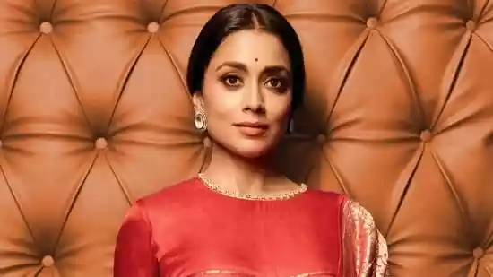 Actor Shriya Saran is furious after discovering that someone has been impersonating her and contacting people on her behalf. She took to social media to call