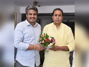 Anil Deshmukh, a senior NCP (SP) leader, stated that the Maharashtra government's Maratha reservation GR is unfair to the OBC community. He clarified that while no one opposes Maratha reservations, it should not affect the OBC quota. The GR allows Marathas to apply for Kunbi caste certificates, enabling them to claim OBC quota.