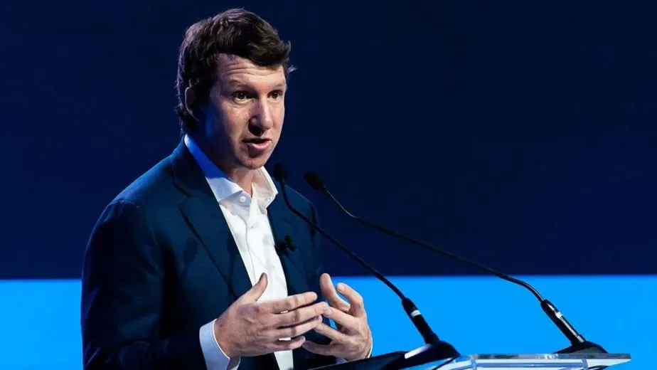 Artificial intelligence (AI) giant Anthropic says it will commit 5% of its shares to a fund that will make donations for the 