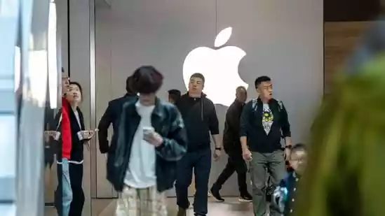 Apple has expanded its Vintage and Obsolete Product List by adding several older devices across its iPhone, iPad, Apple Watch, and Beats categories