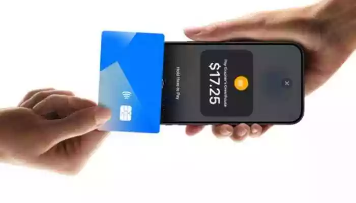 <strong>Apple Tap to Pay Feature:</strong> Tap to Pay on iPhone works with Apple Pay, other digital wallets, and contactless credit and debit cards