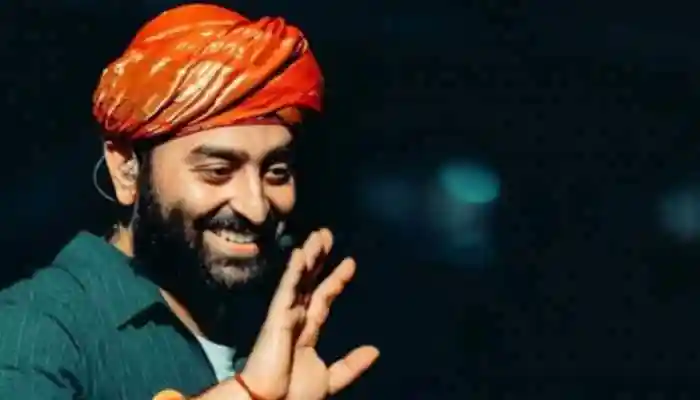 Arijit Singh to enter politics after quitting playback singing
