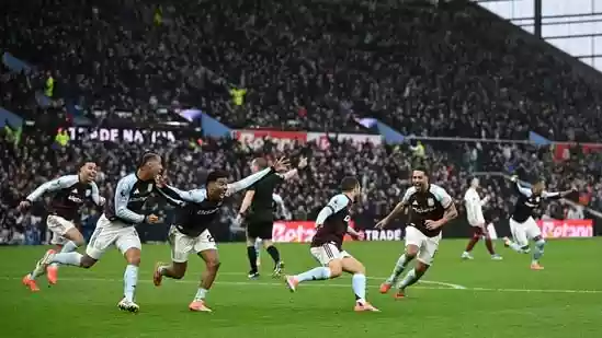 Arsenal rocked by Aston Villa