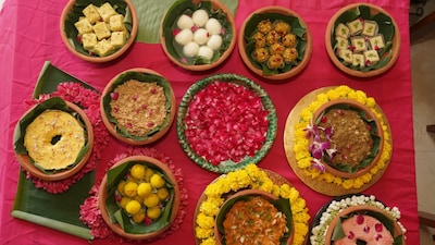 As the midnight hour of Shri Krishna Janmashtami draws near, the courtyard of ISKCON Dwarka will be steeped in the heady perfume of devotion, quite literally. This year's celebrations will feature a grand offering of “Fragrant Prasad