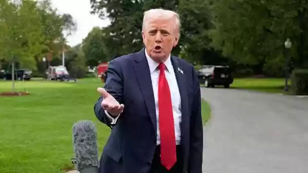 As the shutdown of the US government came into effect on Wednesday due to an impasse between lawmakers on federal spending, a quote went viral, claiming that Donald Trump had earlier described government shutdowns as a symptom of a president's lack of leadership skills.