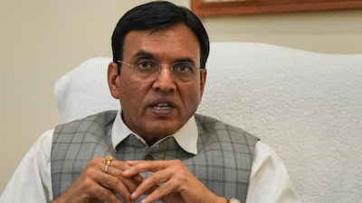 Aspirants for the top positions in national federations will now be required to serve just one term in the Executive Committee, a change from the previous “overly restrictive