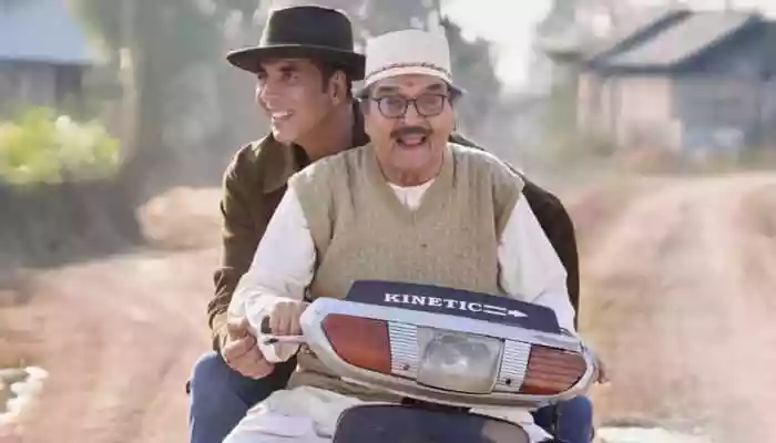 Asrani To Share Screen Alongside Akshay Kumar For Last Time In THESE TWO Films