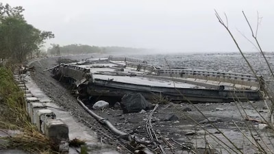 At least 14 people were killed and 129 went missing in Taiwan's Hualien County after a barrier lake overflowed, washing away a bridge and unleashing a torrent of water on the township of Guangfu during Typhoon Ragasa, officials said on Wednesday. Since Monday, Taiwan has been lashed by the outer rim of Super Typhoon Ragasa, which is now affecting China's southern coast and Hong Kong.