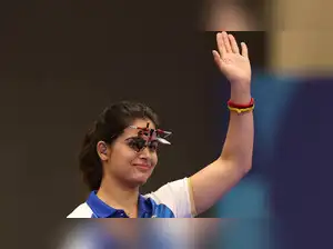 At the Asian Shooting Championship, Manu Bhaker finished fourth in the women's 25m pistol event, while Indian shooters swept the junior competition, with Payal Khatri securing gold, Naamya Kapoor silver, and Tejaswani bronze. The junior team also won silver. In the senior event, Bhaker, Esha Singh, and Simranpreet Kaur Brar clinched the team bronze.
