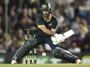 Australia defeated South Africa in a thrilling T20 series decider in Cairns. Glenn Maxwell starred with a brilliant catch and a match-winning half-century. South Africa scored 172-7, but Australia struggled in their chase. Maxwell's unbeaten 62 guided Australia to victory by two wickets. The series win was dedicated to former captain Bob Simpson.