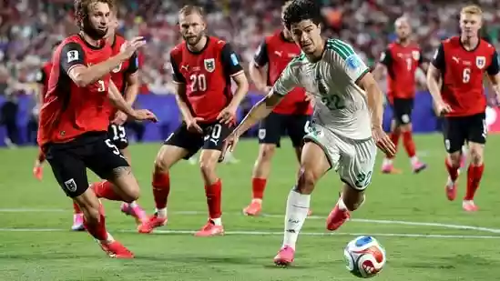 Austria, Algeria trade goals in stoppage time, both advance with 3-3 draw