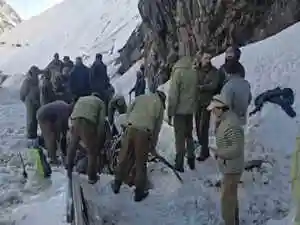 A devastating snow avalanche struck the Zojilla Pass on Friday afternoon. The incident occurred in the zero point area connecting the Kashmir Valley with